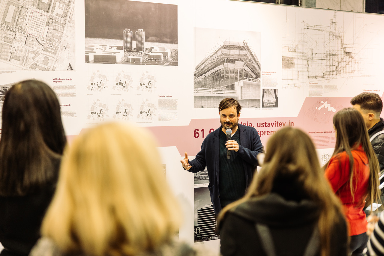 Metoda, oblika, material-NLB-Ravnikar-2023 (1)