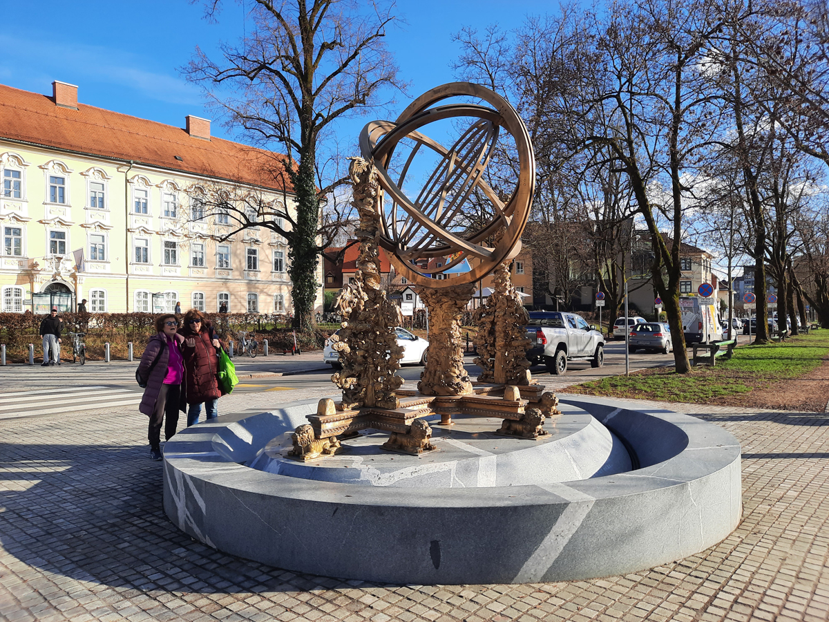 Ljubljana-Zvezdni opazovalnik-Outsider-00