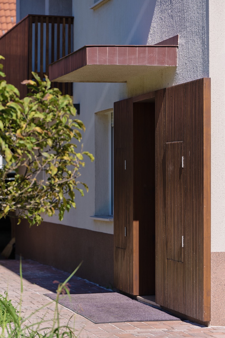 Brina Vizjak: Izobraževalni prostor in laboratorij Desetka