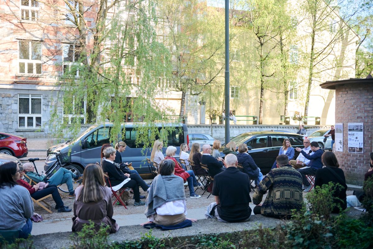 667012526_1366509165500986_5623489398940996257_n