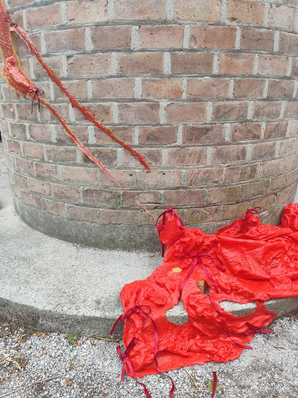 Galerija Plečnikova trafika, tretjič: Sara Skenderija