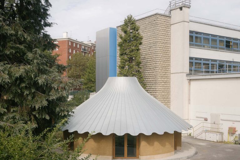 Atelier-Senzu-Le-Vau-Pavilion-Architectural-Review-Rammed-Earth-School-Paris3