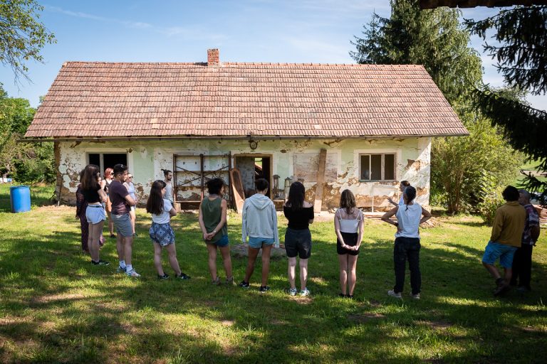 Cimpraca_Jurovski_Dol_Nina_Medved